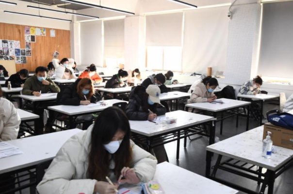 四六级的准考证号是几位数啊？