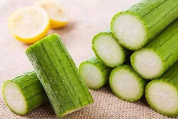 秋葵能和丝瓜一起吃吗