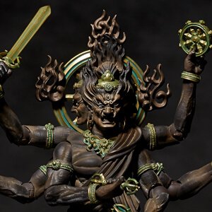 《水浒传》中孙二娘的绰号叫母夜叉，“夜叉”这个词是从哪来的呢？