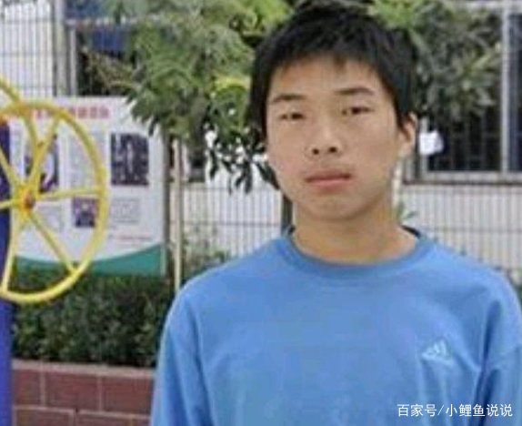 当初684分被清华录取的河南状元，只想让收破烂的父亲回家，如今怎样了？