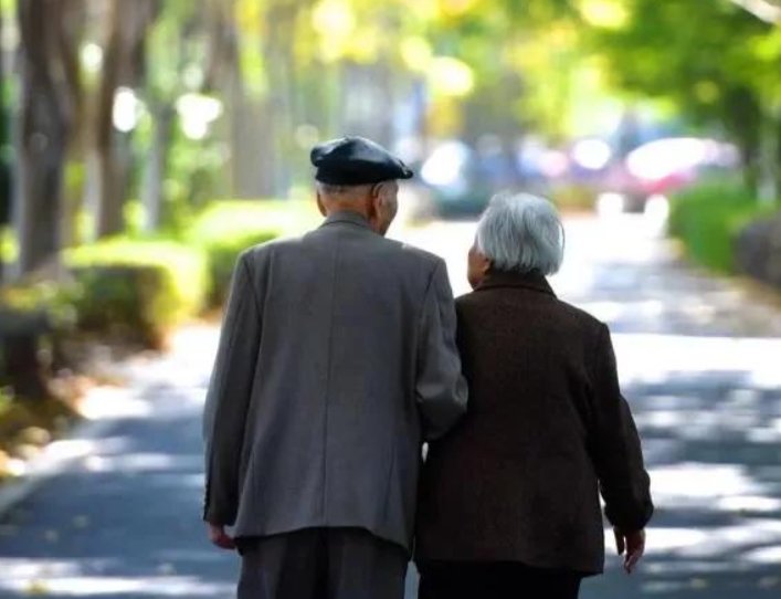 可怜天下父母心这句话是谁说的