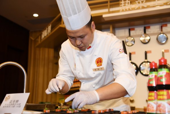 厨师培训班学费