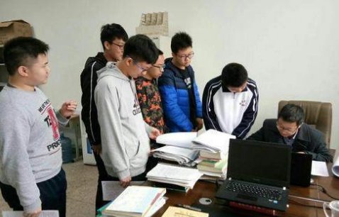 钟茂初委员建议双一流高校招生以裸分录取，这对学生来说有何影响？