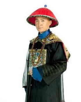 宫锁珠帘中的李卫是谁扮演