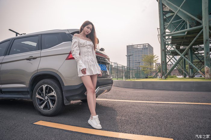 祝福我和女友在风行T5的陪伴下，可以快乐的奔赴更美好的未来