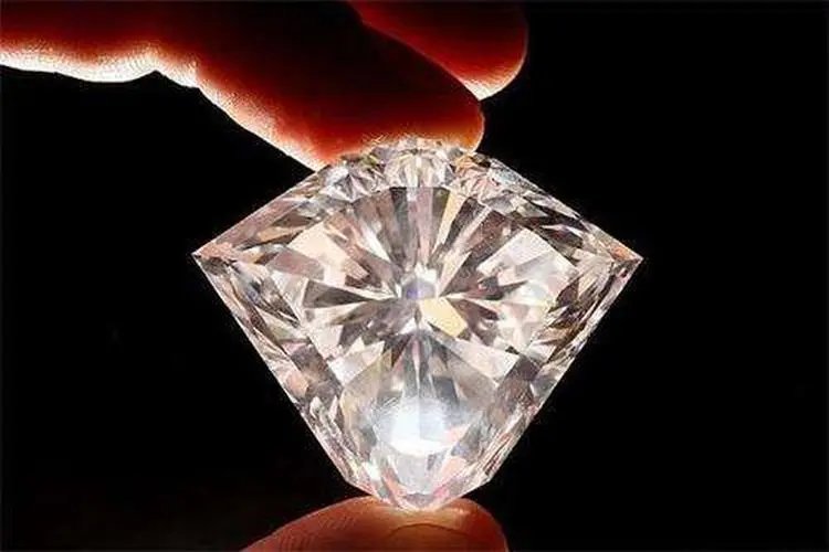 河南变身全球最大人造钻石生产地，能够打败西方的钻石巨头吗？