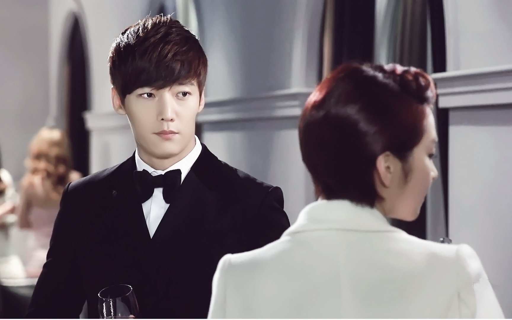 《继承者们》第十六集，董事会罢免金元社长一职到底是怎么回事？