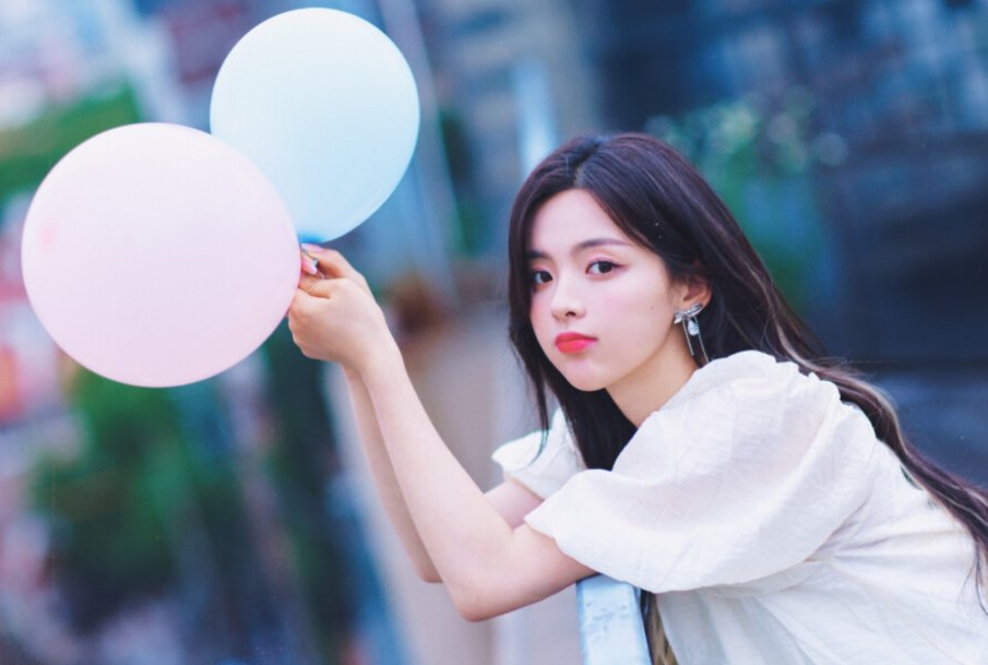 杨超越送孙俪披荆斩棘四件套，对此你作何评价？