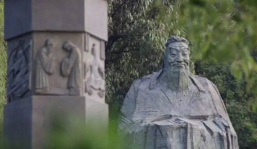 孔子第75世嫡长孙孔祥楷去世,他的身上发生过哪些故事?