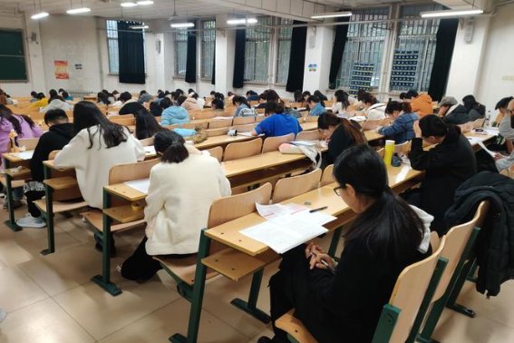 英语四级听力调频怎么做？