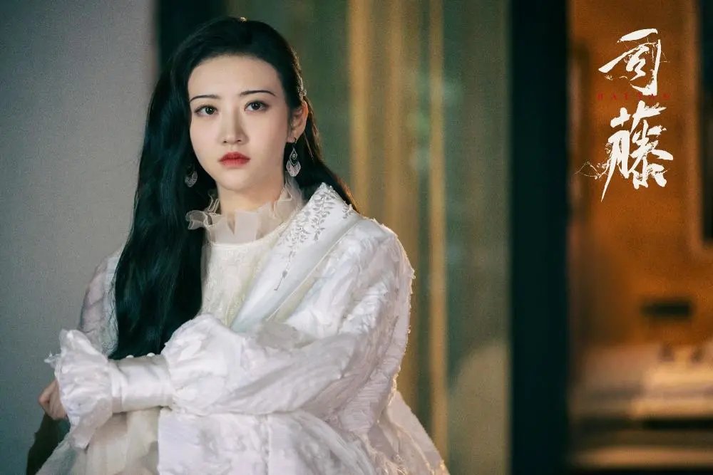 景甜参加《极限挑战》，她和谁站一起cp感强？