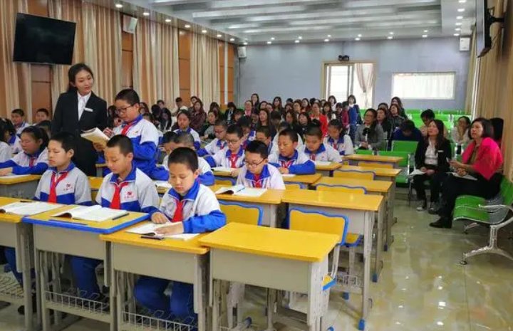 枚拼音部首组词