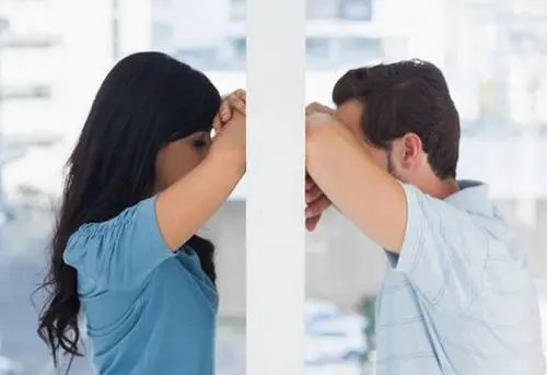 我的男朋友很抠门，抠门的男生能要吗？