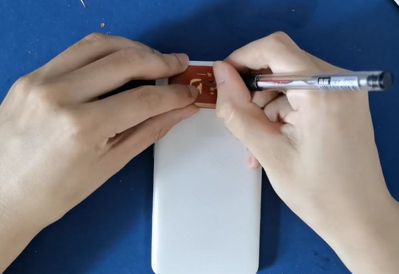 能用手机拍日食吗，能拍的话手机会破掉吗，眼睛会受损吗