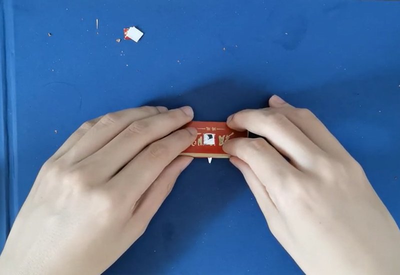 能用手机拍日食吗，能拍的话手机会破掉吗，眼睛会受损吗