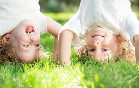 6岁小男孩给怀孕妈妈买卫生巾，背后是怎样的暖心故事？