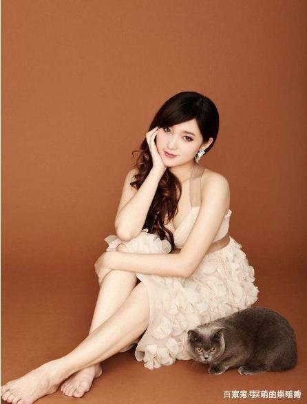 金莎被骗代言费,还被陷害偷浴袍!明星经纪人到底有多坑?