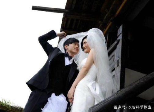 谢娜二胎产女不实，另一知情人曝坡姐顺利产子，家人开心极了，你如何看？