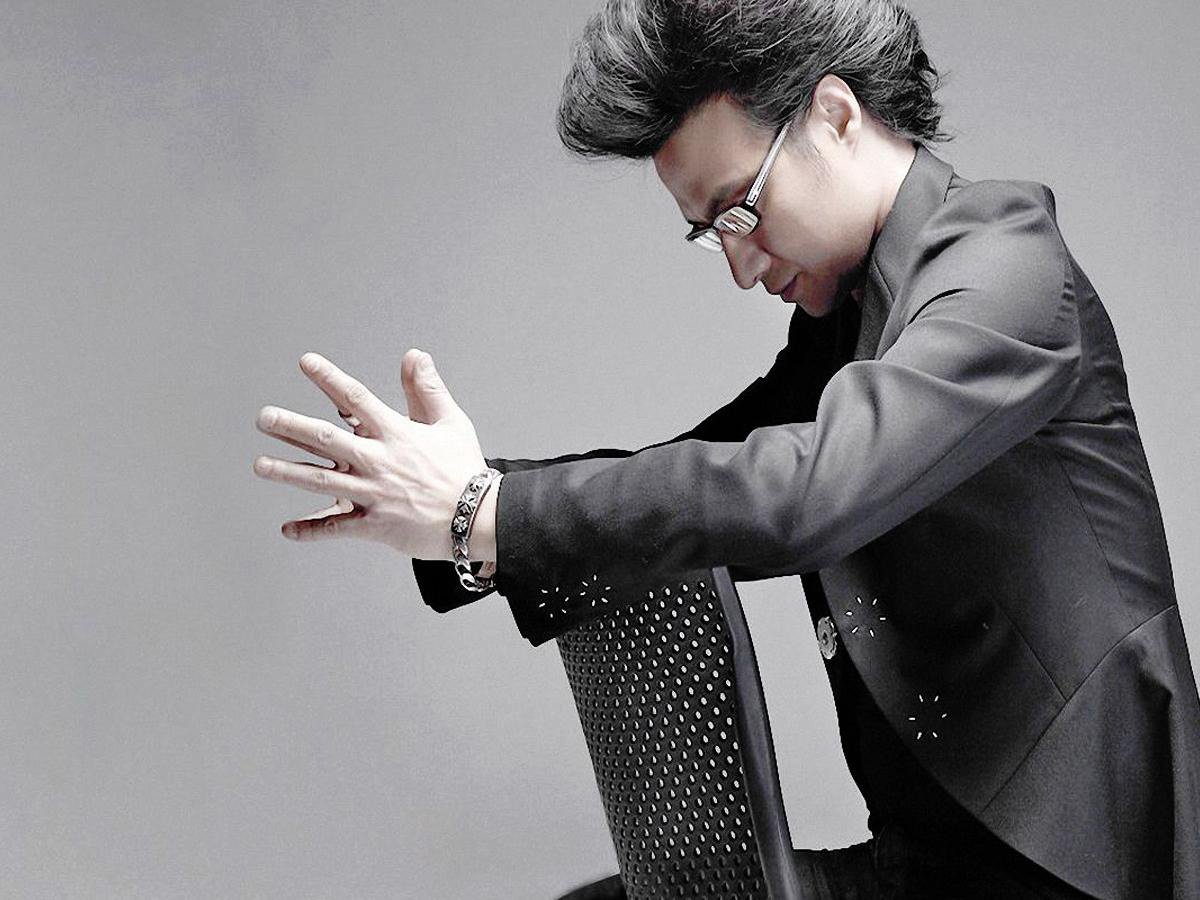 歌词是；祝福我吧 我最思念的亲人是什么歌。