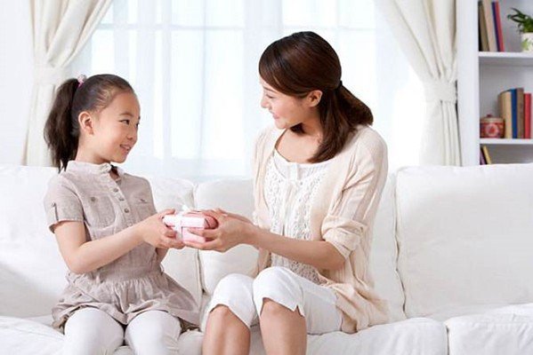 感谢女儿送的礼物的句子