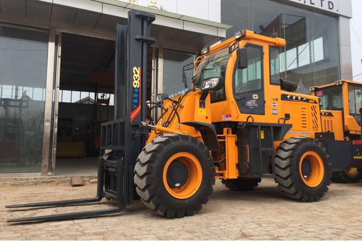 学叉车费用是多少?考证要多久