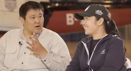 侣行夫妻二人第一桶金来自哪里？