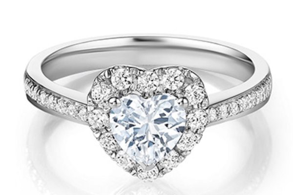 安哥拉开采出300年未见大粉钻，这种品种的钻石有多罕见？