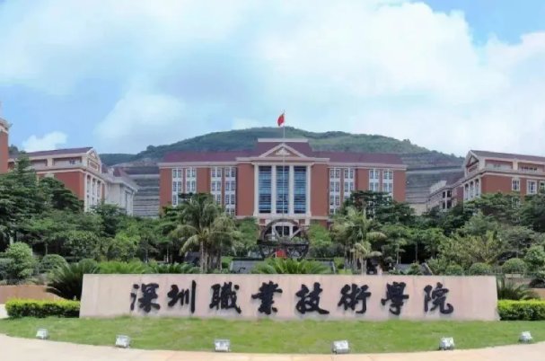 动漫设计专业哪个学校比较好