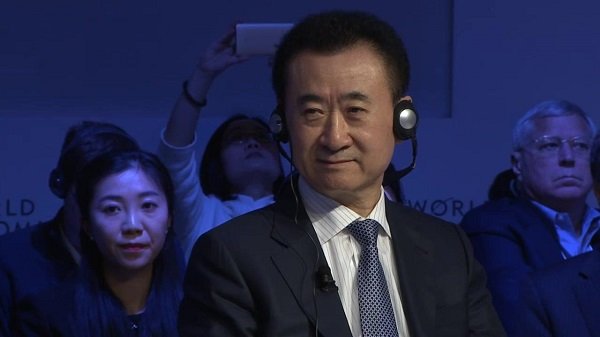 王健林全面退出海外投资，这释放出什么信号？