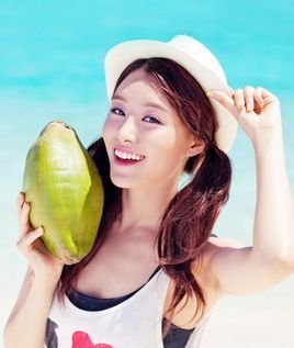 请问哪个是韩善花，哪个是宋智恩？