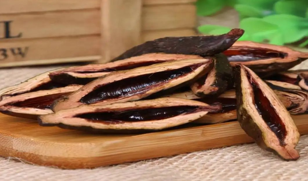 市面上槟榔“口香糖”兴起，这是槟榔的又一条出路吗？