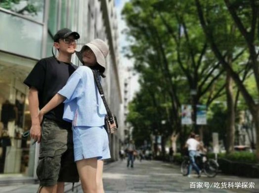 谢娜二胎产女不实，另一知情人曝坡姐顺利产子，家人开心极了，你如何看？