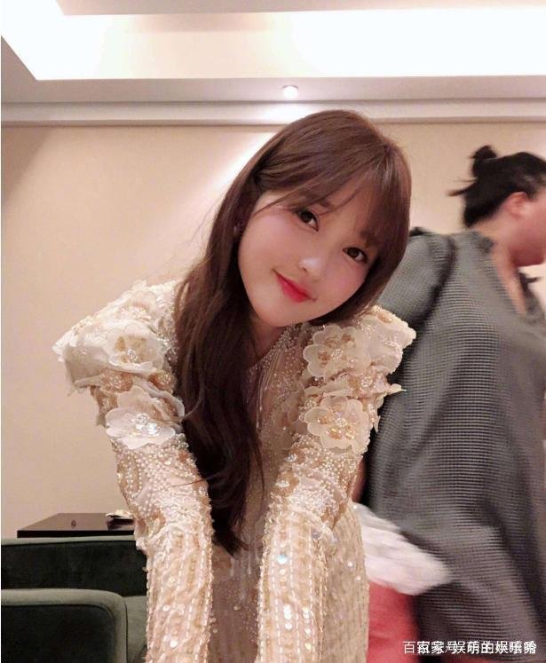 金莎被骗代言费,还被陷害偷浴袍!明星经纪人到底有多坑?