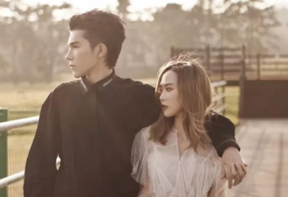 徐慧莹和李闪闪是网红吗