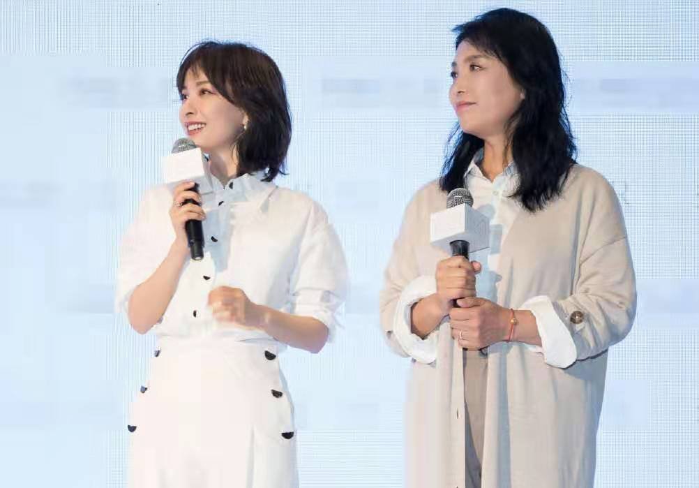 母亲太漂亮是什么体验？