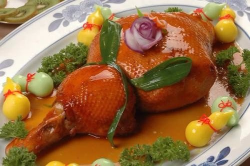 出门旅游一定要去品尝当地的美食，才算真正来过吗？