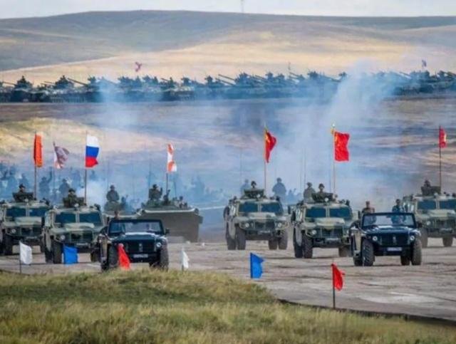 “东方-2022”军演开启，中俄重磅武器纷纷亮相！白宫作何反应？