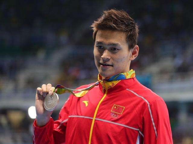 孙杨首秀再次揽下第一,一半天使一半魔鬼的他在你心中是个什么样的形象?