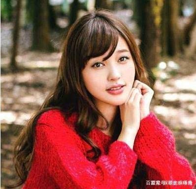 金莎被骗代言费,还被陷害偷浴袍!明星经纪人到底有多坑?