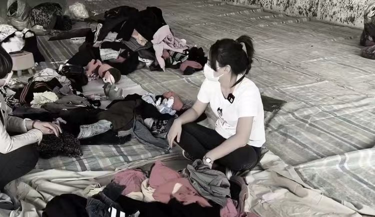 95后女孩回收旧衣服年入百万，她是怎么做到的？