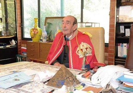 全球首个因新冠灭亡国家，这个国家占地面积有多大？