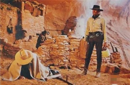 史上最伟大的西部片，近3小时的长篇钜作，曾被片商修剪吗？