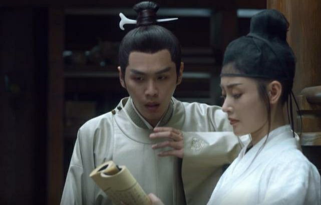 电视剧《雪中悍刀行》中，为什么南宫仆射能成为徐凤年的知己？