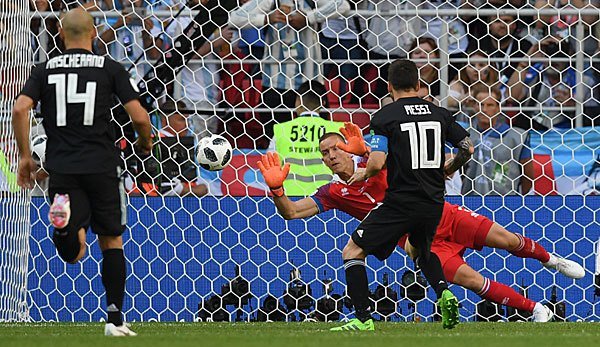 梅西失点球,如何评价阿根廷对阵冰岛这场比赛?