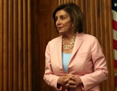 佩洛西被外交部宣布制裁，她在中国的资产将会何去何从？