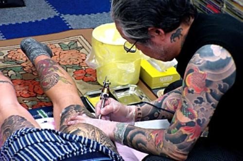 日本黑帮老龄化，真的找不到接班人了吗？