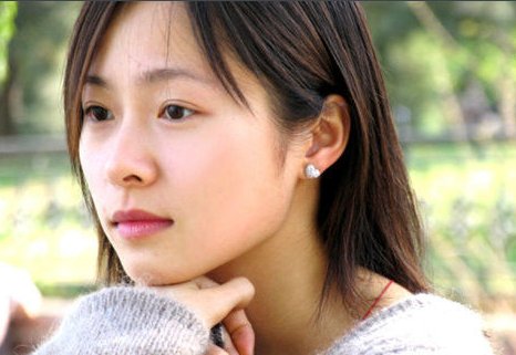 电视剧《错爱》的主题曲是什么