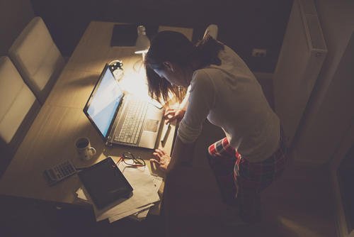 一半以上猝死者为中青年人，猝死会有什么身体信号？