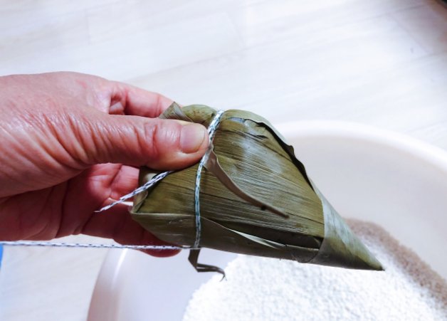 包粽子的叶子要泡多久