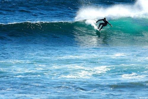 澳大利亚海滩现大量泡沫，这些泡沫到底是如何形成的？